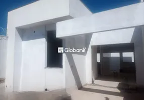 Foto 1 de Casa com 2 Quartos à venda, 48m² em Novo Delfino, Montes Claros