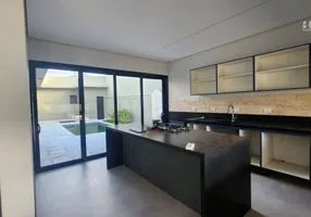 Foto 1 de Casa de Condomínio com 3 Quartos à venda, 180m² em JARDIM DOUTOR CARLOS AUGUSTO DE CAMARGO ANDRADE, Indaiatuba