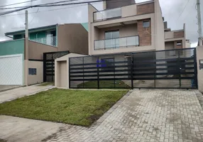 Foto 1 de Sobrado com 3 Quartos à venda, 126m² em Xaxim, Curitiba