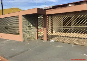 Foto 1 de Casa com 3 Quartos à venda, 161m² em Santa Rita 3, Londrina