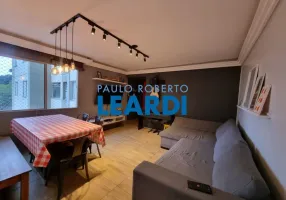 Foto 1 de Apartamento com 3 Quartos para venda ou aluguel, 64m² em Morumbi, São Paulo