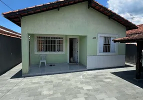 Foto 1 de Casa com 2 Quartos à venda, 150m² em Maracanã, Praia Grande