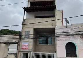 Foto 1 de Casa com 4 Quartos à venda, 300m² em Matatu, Salvador