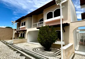 Foto 1 de Casa com 4 Quartos à venda, 133m² em Sapiranga, Fortaleza