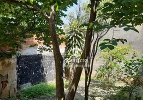 Foto 1 de Lote/Terreno à venda, 205m² em Vila Assuncao, Santo André