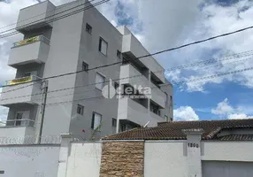 Foto 1 de Apartamento com 2 Quartos à venda, 57m² em Jardim das Palmeiras, Uberlândia