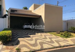 Foto 1 de Casa de Condomínio com 3 Quartos à venda, 151m² em Jardim Inconfidência, Uberlândia