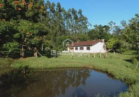 Foto 1 de Fazenda/Sítio com 3 Quartos à venda, 144m² em Morro Alto, Maquiné