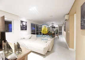 Foto 1 de Apartamento com 3 Quartos para venda ou aluguel, 130m² em Santo Amaro, São Paulo