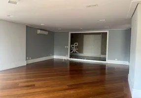 Foto 1 de Apartamento com 4 Quartos para venda ou aluguel, 370m² em Jardim Marajoara, São Paulo