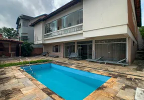 Foto 1 de Casa de Condomínio com 6 Quartos à venda, 420m² em Alphaville, Santana de Parnaíba