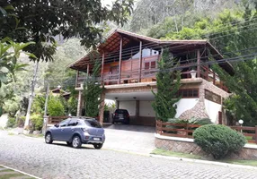 Foto 1 de Casa de Condomínio com 4 Quartos à venda, 250m² em Vale dos Pinheiros, Nova Friburgo