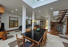 Foto 1 de Casa de Condomínio com 3 Quartos para alugar, 300m² em Jardim Indaiá, Embu das Artes
