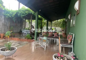 Foto 1 de Sobrado com 4 Quartos à venda, 360m² em Santa Cruz, Cuiabá
