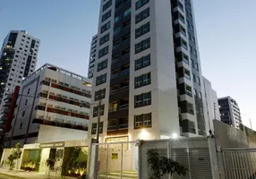 Foto 1 de Flat com 2 Quartos para alugar, 45m² em Pina, Recife