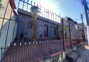 Foto 1 de Casa com 2 Quartos à venda, 250m² em Jardim Vila Formosa, São Paulo