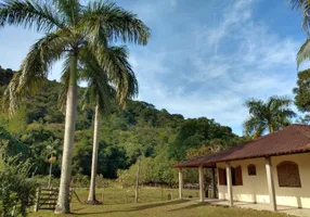 Foto 1 de Fazenda/Sítio com 2 Quartos à venda, 242000m² em Centro, Cachoeiras de Macacu