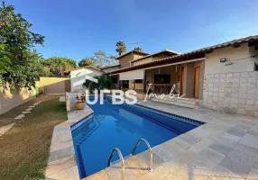 Foto 1 de Casa de Condomínio com 3 Quartos à venda, 372m² em Loteamento Portal do Sol II, Goiânia