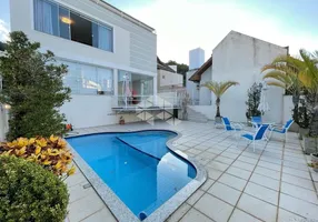 Foto 1 de Casa com 3 Quartos à venda, 262m² em Córrego Grande, Florianópolis