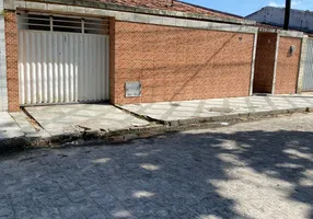 Foto 1 de Casa com 3 Quartos à venda, 120m² em Tabuleiro do Martins, Maceió