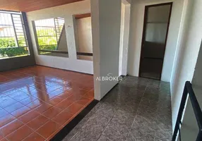 Foto 1 de Casa com 4 Quartos à venda, 340m² em Serrinha, Fortaleza