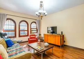 Foto 1 de Casa com 3 Quartos à venda, 166m² em Alto de Pinheiros, São Paulo