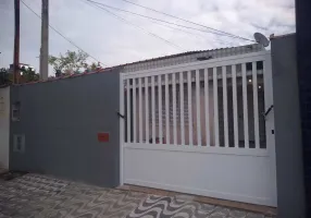 Foto 1 de Casa com 2 Quartos para alugar, 77m² em Boqueirão, Praia Grande