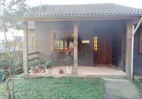 Foto 1 de Casa com 3 Quartos à venda, 879m² em Campo Novo, Porto Alegre