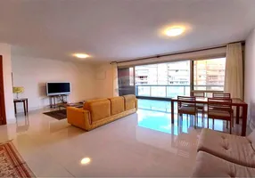 Foto 1 de Apartamento com 4 Quartos à venda, 172m² em Centro, Guarujá
