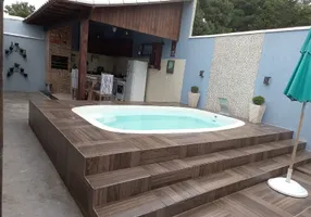 Foto 1 de Casa com 2 Quartos à venda, 120m² em Caixa D agua Bacaxa, Saquarema