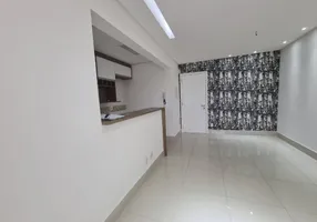 Foto 1 de Apartamento com 2 Quartos à venda, 62m² em Interlagos, São Paulo