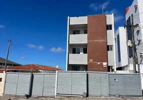 Foto 1 de Apartamento com 2 Quartos para alugar, 56m² em Treze de Maio, João Pessoa