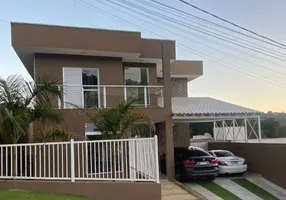 Foto 1 de Casa de Condomínio com 4 Quartos à venda, 250m² em Jardim Boa Vista, São Roque