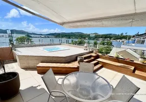 Foto 1 de Cobertura com 3 Quartos à venda, 247m² em Lagoa da Conceição, Florianópolis