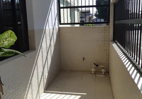 Foto 1 de Sobrado com 2 Quartos à venda, 70m² em Vila São Jorge, São Vicente