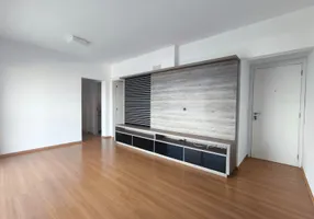 Foto 1 de Apartamento com 2 Quartos à venda, 70m² em Gleba Palhano, Londrina