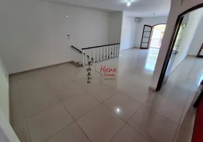 Foto 1 de Casa com 3 Quartos para alugar, 280m² em Jardim Santo Elias, São Paulo