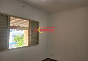 Foto 1 de Casa com 2 Quartos para alugar, 80m² em Parque Santo Antônio, Guarulhos