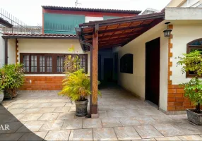 Foto 1 de Casa com 4 Quartos à venda, 377m² em Penha, Rio de Janeiro