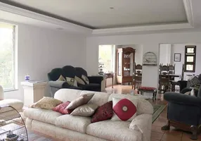 Foto 1 de Casa de Condomínio com 6 Quartos à venda, 800m² em Estancia Serrana, Nova Lima