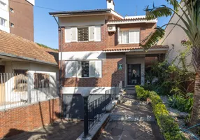 Foto 1 de Casa com 4 Quartos à venda, 385m² em Cristo Redentor, Porto Alegre