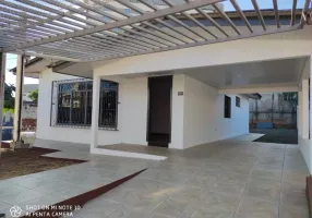 Foto 1 de Casa com 3 Quartos para alugar, 120m² em Centro, Foz do Iguaçu