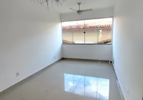 Foto 1 de Apartamento com 3 Quartos para alugar, 90m² em Santo Agostinho, Governador Valadares