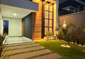 Foto 1 de Casa com 3 Quartos à venda, 150m² em Jardim Ipanema, Trindade