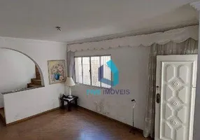 Foto 1 de Sobrado com 3 Quartos para alugar, 180m² em Mirandópolis, São Paulo