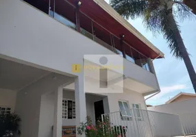 Foto 1 de Casa com 3 Quartos à venda, 189m² em Sousas, Campinas