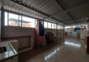 Foto 1 de Casa com 3 Quartos para alugar, 165m² em Benfica, Juiz de Fora