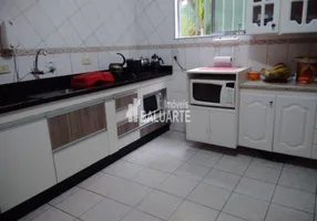 Foto 1 de Sobrado com 4 Quartos à venda, 99m² em Interlagos, São Paulo