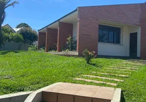 Foto 1 de Casa com 4 Quartos à venda, 339m² em Barreirinha, Curitiba