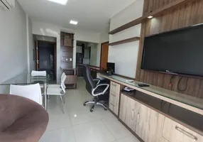Foto 1 de Apartamento com 2 Quartos para alugar, 63m² em Zona 07, Maringá